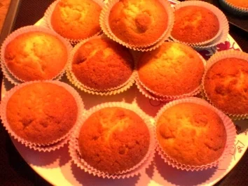 Amaretti Cupcakes mit Himbeer-Mascarpone-Creme - Rezept - Bild Nr. 5