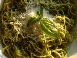 Trenette mit Pesto - Rezept