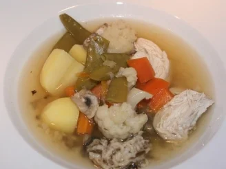 Rezept: Frische Geflügelsuppe Bild Nr. 2 Frische Geflügelsuppe - Rezept - Bild Nr. 2