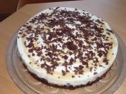 Quarksahne-Kirschtorte mit Eierlikör - Rezept