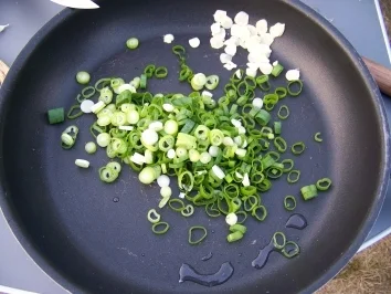 Nudeln - Spaghetti mit Räucherlachs und Garnelen - Rezept - Bild Nr. 3