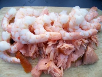 Nudeln - Spaghetti mit Räucherlachs und Garnelen - Rezept - Bild Nr. 2