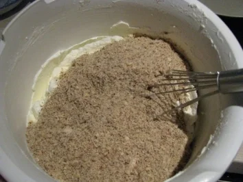 Nuss-Sahne-Torte - Rezept - Bild Nr. 4