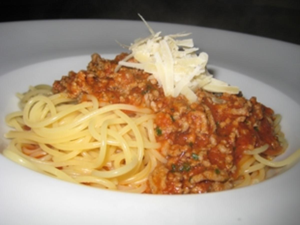 Spaghetti Bolognese - Rezept - Bild Nr. 2