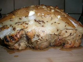 Rezept: Krusten-(Schweine)-braten nach österreichischer Art (meine Version) Krusten-(Schweine)-braten nach österreichischer Art (meine Version) - Rezept