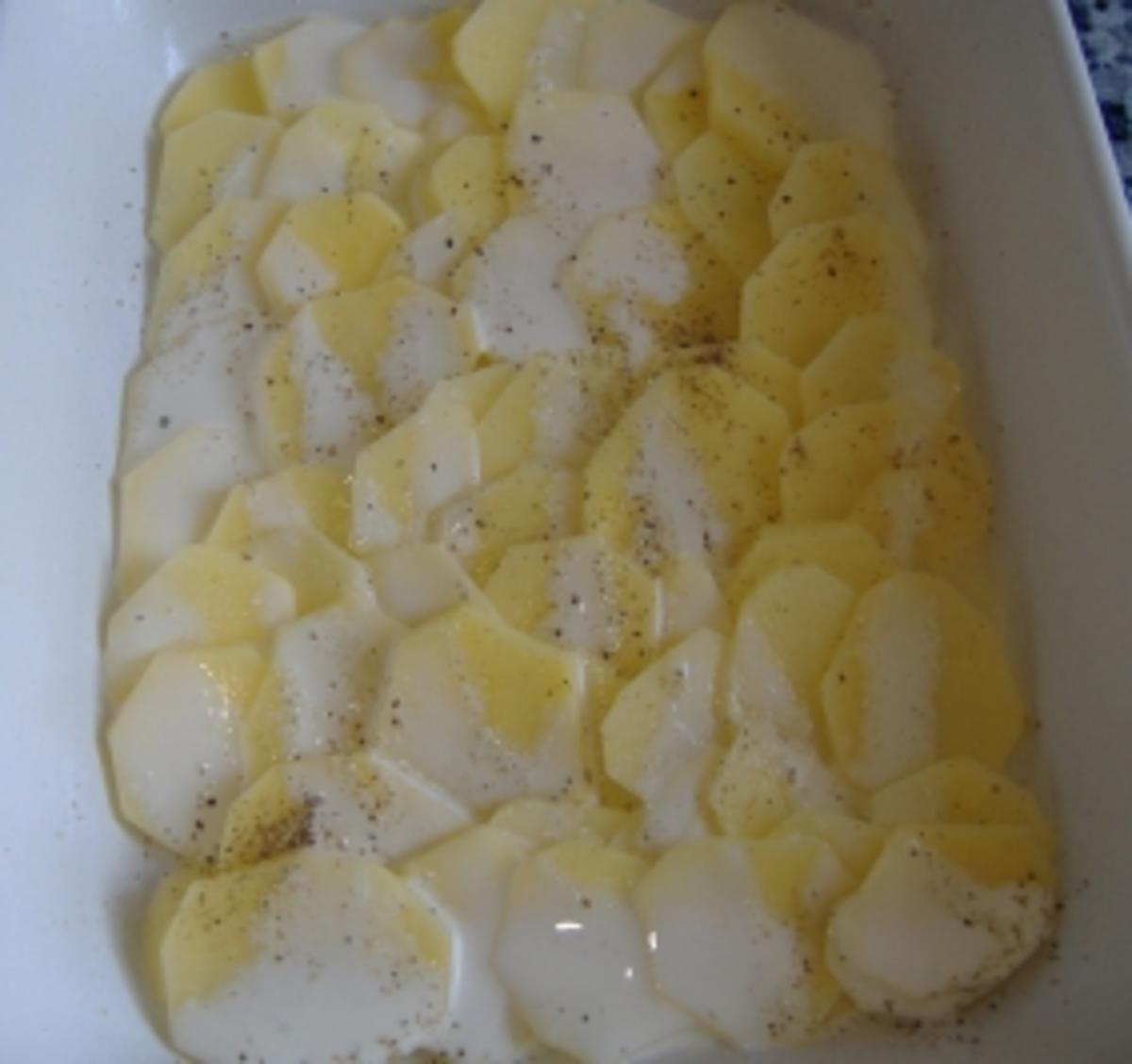 Rumpsteak mit Gorgonzolasahnesauce,Stangenbohnen und Kartoffelgratin - Rezept - Bild Nr. 3