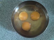 Omelett mit Krabbensauce - Rezept