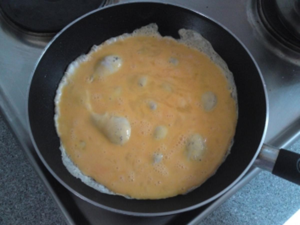 Omelett mit Krabbensauce - Rezept - Bild Nr. 2