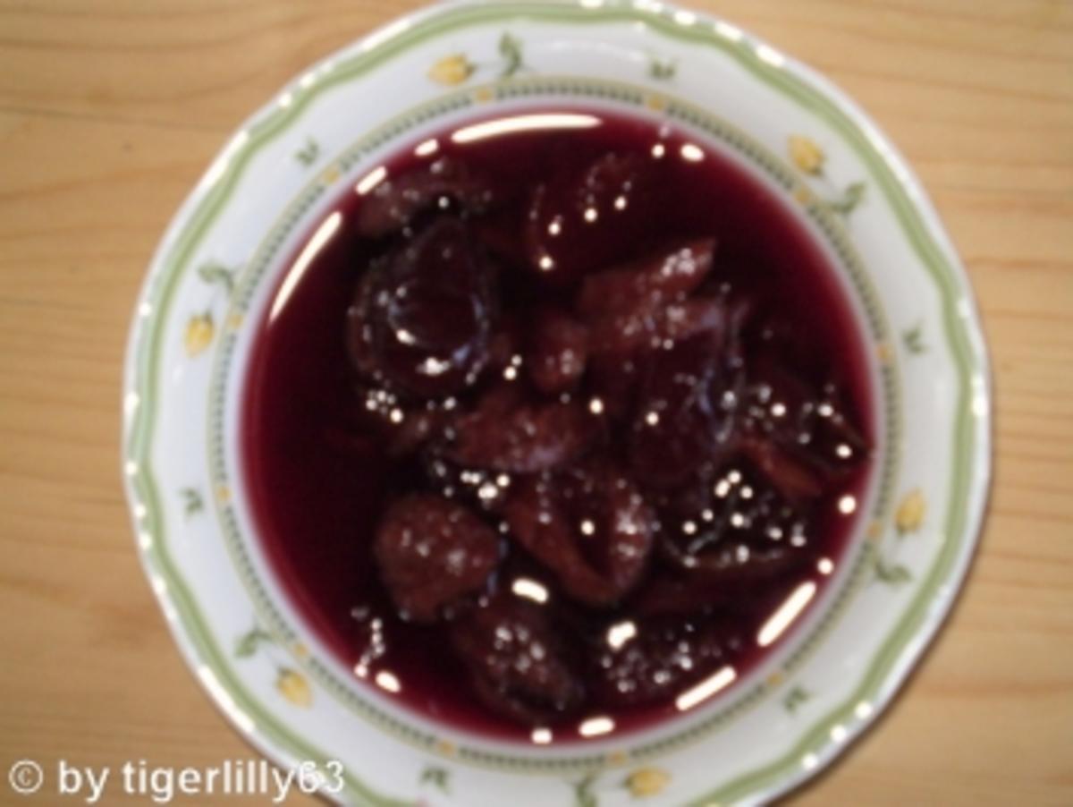 Bilder für Rotwein-Zwetschgen - Rezept