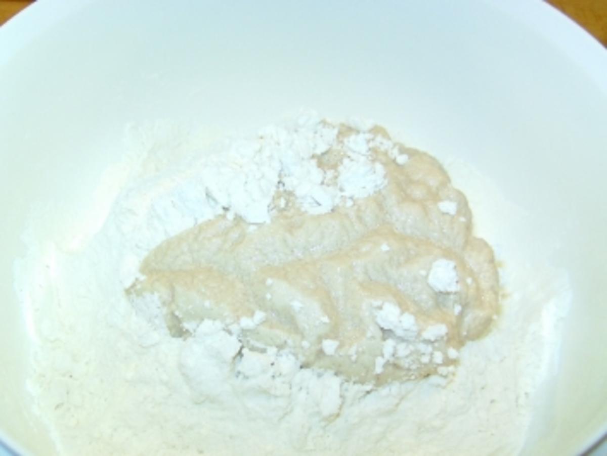 Pflaumenkuchen - Rezept - Bild Nr. 3
