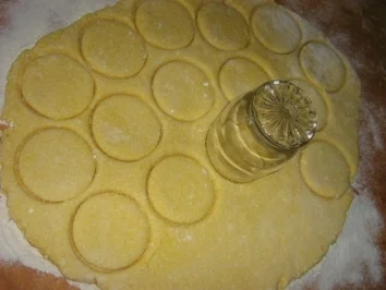 Rezept: Maismehl Krapfen Bild Nr. 4 Maismehl Krapfen - Rezept - Bild Nr. 4