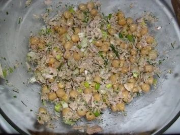 Thunfisch-Kichererbsen Salat - Rezept - Bild Nr. 2