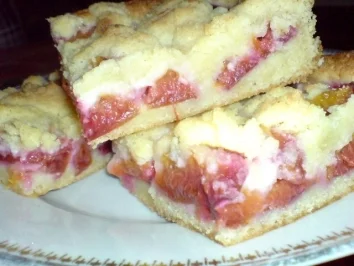 Pflaumenkuchen mit Butter - Rezept