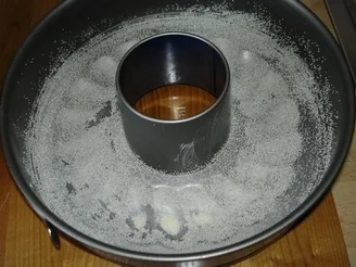 Eierlikör im Kuchen - Rezept - Bild Nr. 3