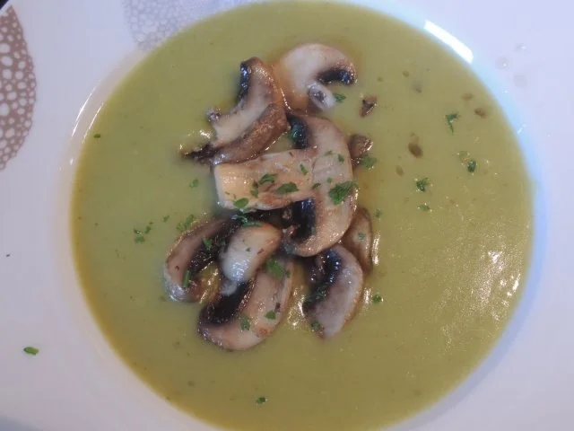 Rezept: Wiener Kartoffelsuppe Bild Nr. 3 Wiener Kartoffelsuppe - Rezept - Bild Nr. 3