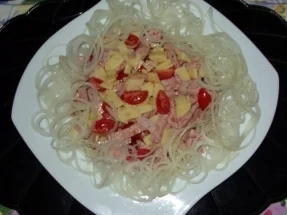 Wurstsalat mit viel Zwiebeln - Rezept - Bild Nr. 3