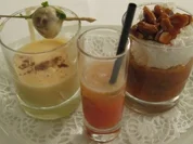 Lustiges Pflaumenmüsli an Vanillecreme im geeisten Eischnee - Rezept