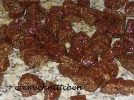 Rezept: Nusskrokantpralinen Bild Nr. 7 Nusskrokantpralinen - Rezept - Bild Nr. 7