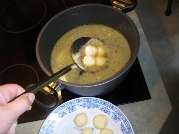 Thüringer Wurstbrühsuppe - Rezept - Bild Nr. 4