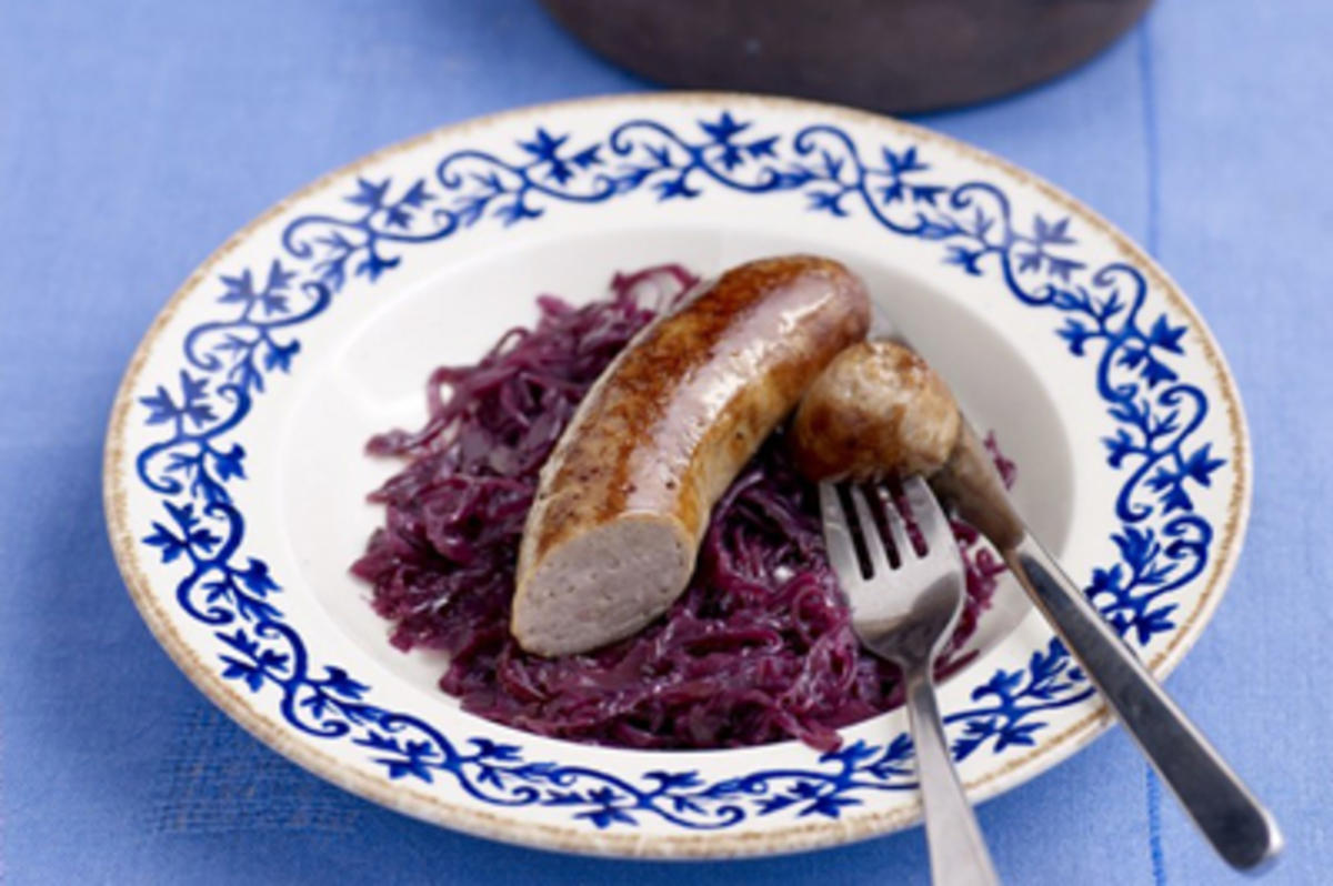 Bratwurst mit Rotkraut und Kartoffelpüree (Lieblingsrezept von Bauer
Albert) - Rezept Eingereicht von Bauer sucht Frau