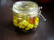 Eingelegte Käsehäppchen - Rezept