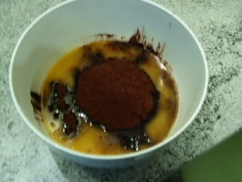 Rezept: Schokoküchlein Bild Nr. 2 Schokoküchlein - Rezept - Bild Nr. 2