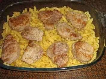 Rezept: Medaillions auf Spätzle, überbacken mit Tomate-Mozarella Bild Nr. 6 Medaillions auf Spätzle, überbacken mit Tomate-Mozarella - Rezept - Bild Nr. 6