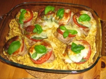 Rezept: Medaillions auf Spätzle, überbacken mit Tomate-Mozarella Bild Nr. 11 Medaillions auf Spätzle, überbacken mit Tomate-Mozarella - Rezept - Bild Nr. 11