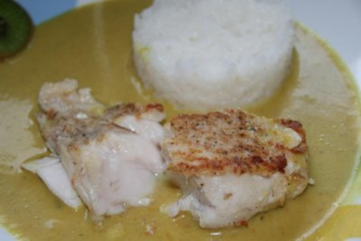 Bilder für Fisch: Zanderfilet mit Bananen - Kokos - Curry Sauce - Rezept