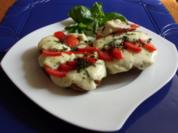 Überbackenes Mozarella-Tomaten-Brötchen - Rezept