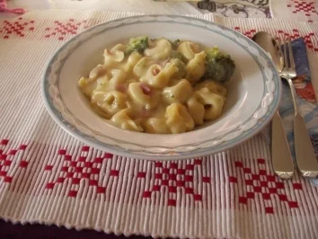 Rezept: coko's geliebter Tortelliniauflauf coko's geliebter Tortelliniauflauf - Rezept