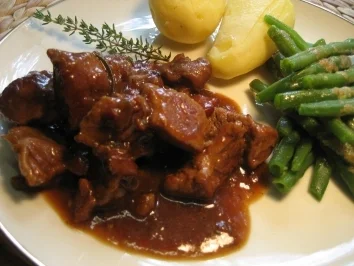 Rezept: Lammgulasch - echt irisch Bild Nr. 5 Lammgulasch - echt irisch - Rezept - Bild Nr. 5