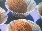 Rezept: Trüffelnpralinen--sehr einfach zu machen! Trüffelnpralinen--sehr einfach zu machen! - Rezept