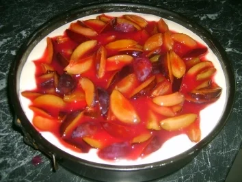 Rezept: Käsekuchen mit Pflaumen Bild Nr. 6 Käsekuchen mit Pflaumen - Rezept - Bild Nr. 6