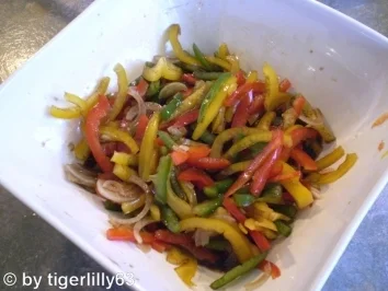 Rezept: Paprikasalat Paprikasalat - Rezept