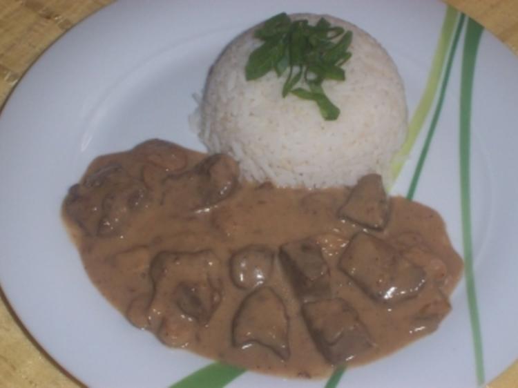 Lebergulasch mit Kalbsleber und Mehl - Rezept mit Bild - kochbar.de