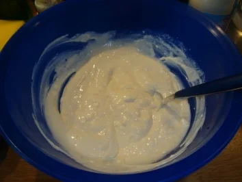 Rezept: Heringfilets in Apfel-Zwiebel-Creme Bild Nr. 3 Heringfilets in Apfel-Zwiebel-Creme - Rezept - Bild Nr. 3