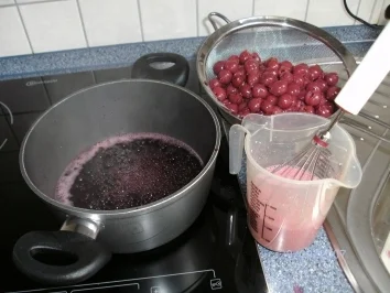 Kirschkuchen mit Schmandhaube - Rezept - Bild Nr. 3