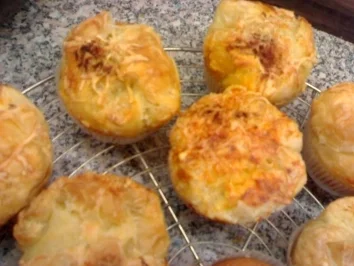 Rezept: Schinken-Blätterteig-Muffins Bild Nr. 10 Schinken-Blätterteig-Muffins - Rezept - Bild Nr. 10