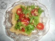 Salat in Parmesanschäälchen - Rezept