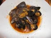 Miesmuscheln im mediteranen Sud - Rezept