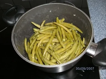Matjes mit Böhnchen und Speckstippe - Rezept - Bild Nr. 3