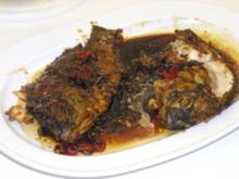 Malaiische Fisch in süßer Sojasoße (Ikan Masak Kicap) - Rezept