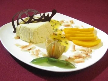 Mango-Mousse mit Passionsfruchtmark - Rezept