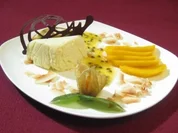 Mango-Mousse mit Passionsfruchtmark - Rezept