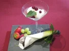 Champagner-Sorbet mit Cranberries und selbst gemachten Pralinen - Rezept