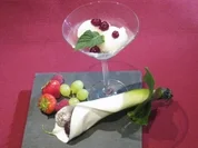 Champagner-Sorbet mit Cranberries und selbst gemachten Pralinen - Rezept