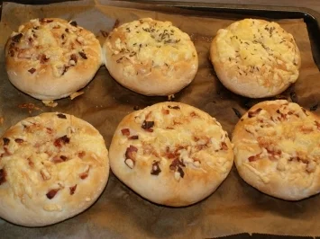 Schinken- Käse- Pizzabrötchen - Rezept - Bild Nr. 6