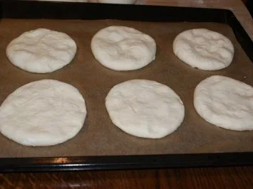 Schinken- Käse- Pizzabrötchen - Rezept - Bild Nr. 4