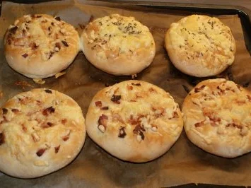 Schinken- Käse- Pizzabrötchen - Rezept - Bild Nr. 7